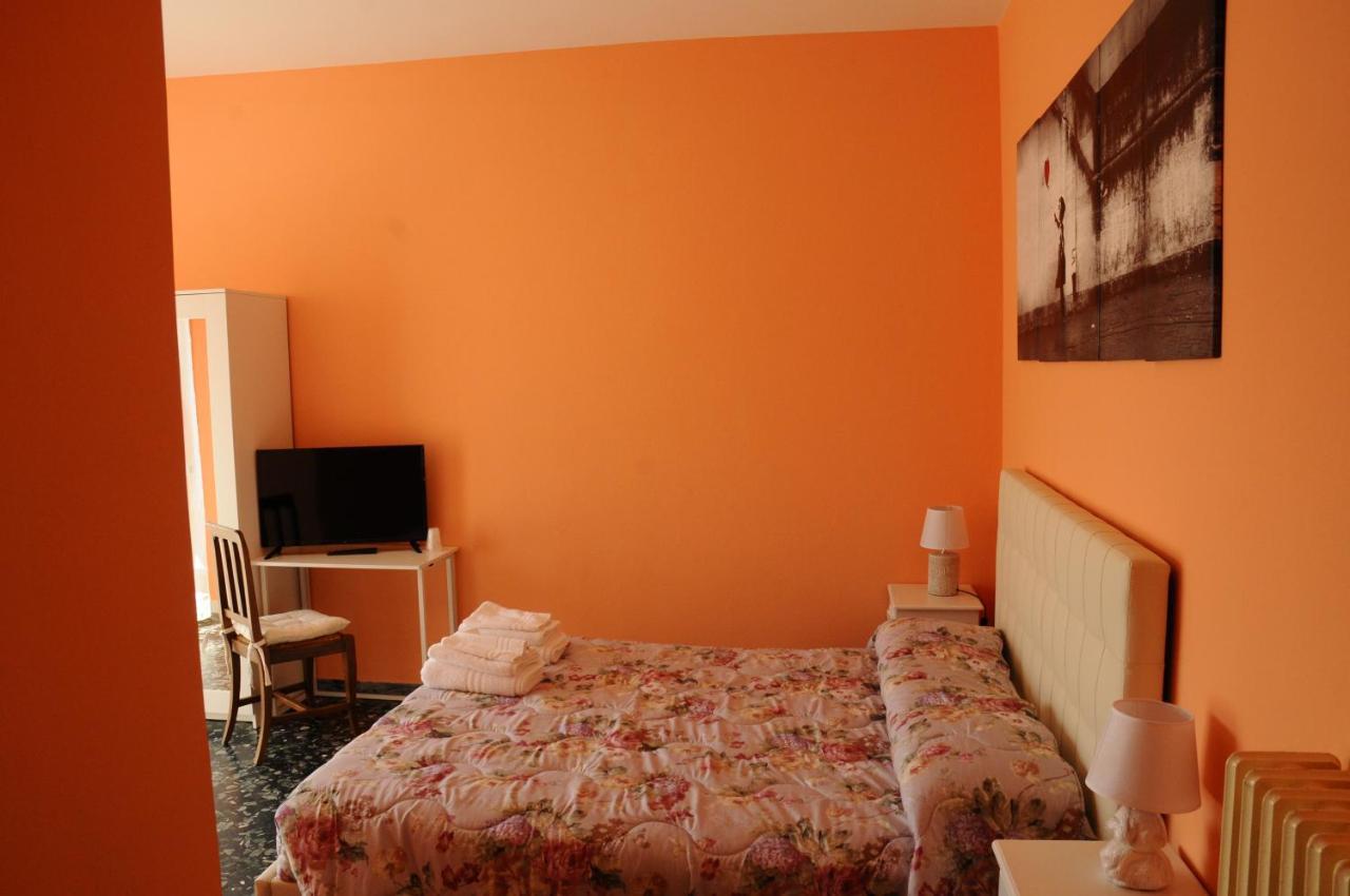 Andrea Affittacamere E B&B Solignano Nuovo Dış mekan fotoğraf