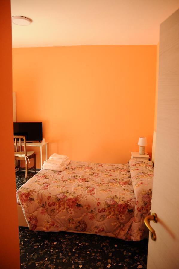 Andrea Affittacamere E B&B Solignano Nuovo Dış mekan fotoğraf
