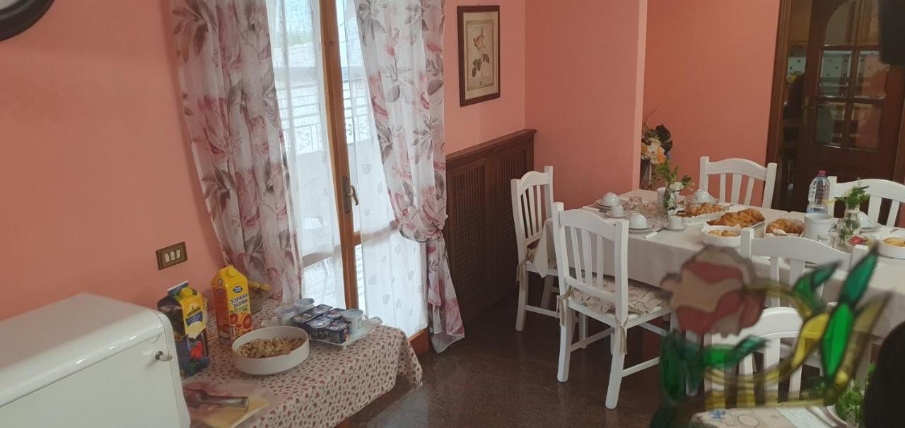 Andrea Affittacamere E B&B Solignano Nuovo Dış mekan fotoğraf